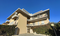 Colleoni, 74, quadrilokál pro 6 až 8 osob